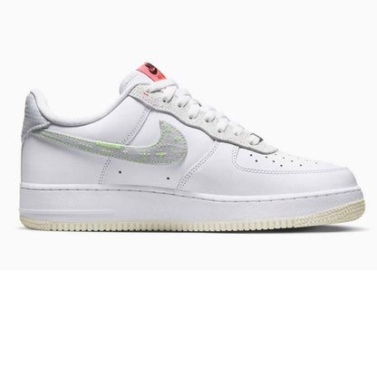 NIKE AIR FORCE CLASSICS