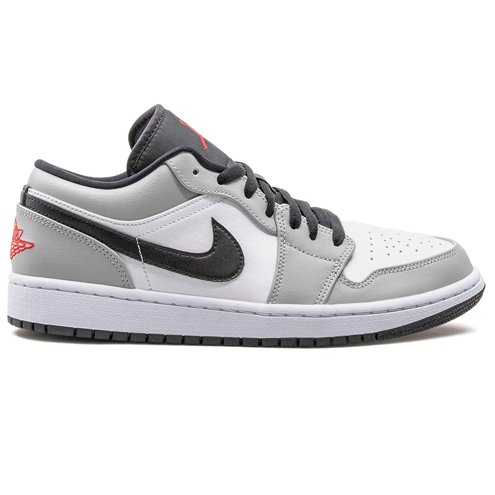 NIKE AIR JORDAN